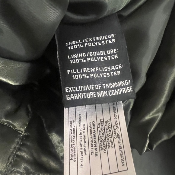 7 For All Mankind Cropped Puffer Jacket Womens size Small NWT￼ - Picture 4 of 5